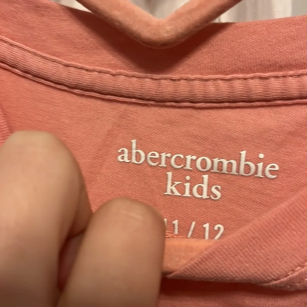 VGUC- Girls Abercrombie & Fitch short sleeve T-shirt, size 11/12 - Picture 3 of 4